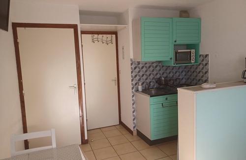 Lelex Apartment | Lovely apartment with excellent exposure, sleeps 4