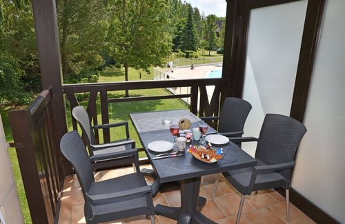 Deauville Apartment | LOVELY APARTMENT WITH TERRACE AND POOL VIEW WIFI FOR 6 PEOPLE