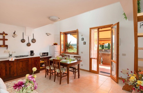 Sughera Apartment | Lovely apartment with A/C, WIFI, pool, TV, patio and panoramic view, close to San Gimignano