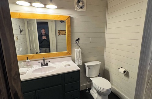 Speculator Cabin | Lovely cabin with WiFi in charming Speculator