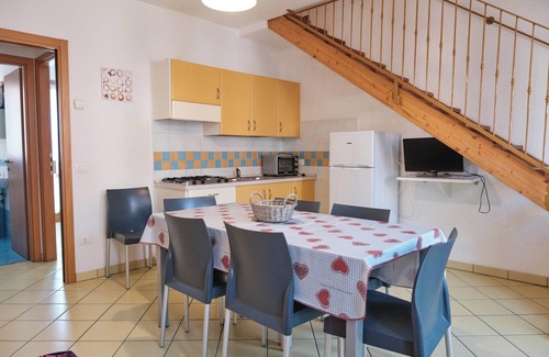 Rosapineta Apartment | Lovely flat with pool-Beahost