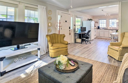 Forest City Cottage | Lovely Forest City Cottage - Hike & Bike!