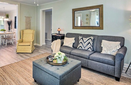 Forest City Cottage | Lovely Forest City Cottage - Hike & Bike!