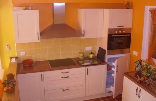 Lagorce Apartment | Lovely gîte in the south of the ardeche with large picnic area, bbq.