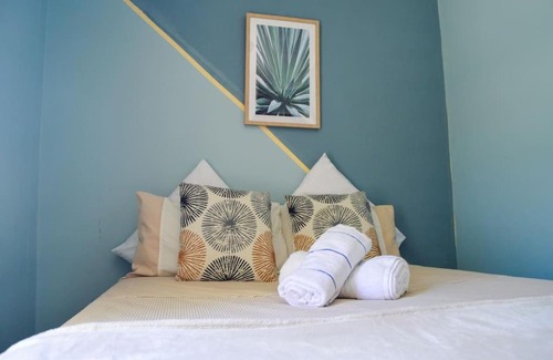 Trawal Apartment | Lovely ground floor two bedroom flat with parking.