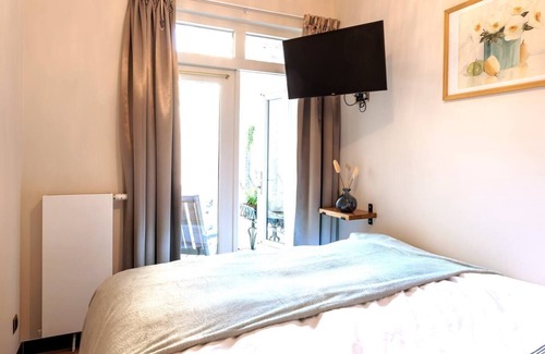 Tilburg Apartment | Lovely Harmony | new beds | renovated 2022
