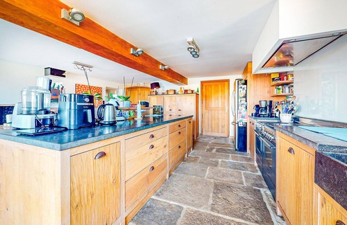 Aresches House | Lovely home in Aresches