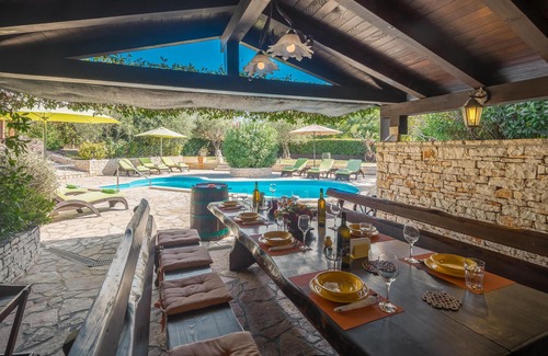 Kastel House | Lovely home in Buje with WiFi