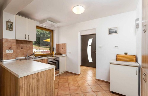 Buzet House | Lovely home in Buzet with sauna