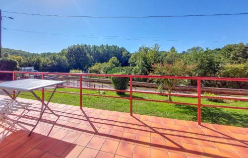 Nanteuil-en-Vallee House | Lovely Home In Nanteuil-En-Vallée With Wifi