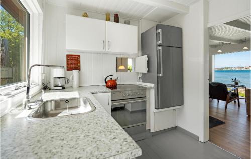 Fynshav House | Lovely Home In Haderslev With Kitchen