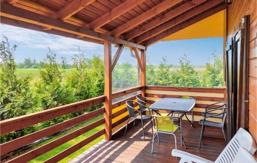 Plesna House | Lovely Home In Kladno With Kitchen