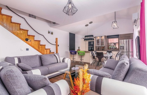 Skrbcici House | Lovely home in Krk with kitchen