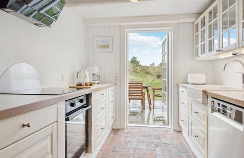 Klegod House | Lovely home in Ringkøbing with WiFi