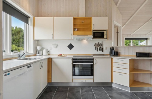 Spodsbjerg House | Lovely home in Rudkøbing with sauna