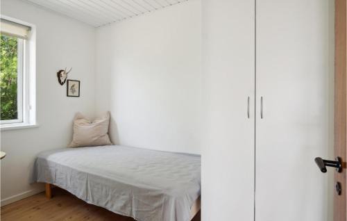 Samsø House | Lovely Home In Samsø With Kitchen