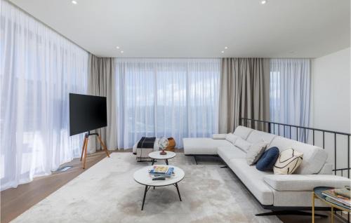 Savudrija House | Lovely Home In Savudrija With Wifi