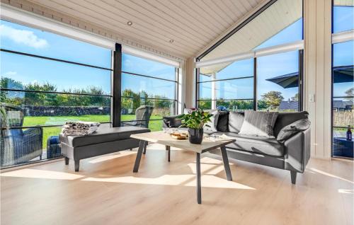 Store Kongsmark House | Lovely Home In Slagelse With Kitchen
