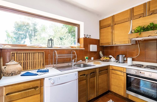 Broce House | Lovely home in Ston with WiFi