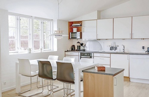 Listed House | Lovely home in Svaneke with WiFi