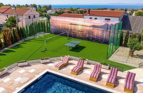 Vir House | Lovely home in Vir with sauna