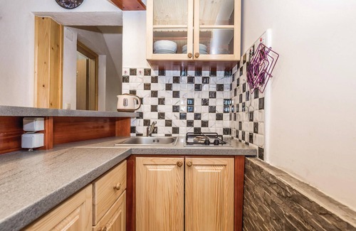 Presika House | Lovely home in Vrbovsko with kitchen