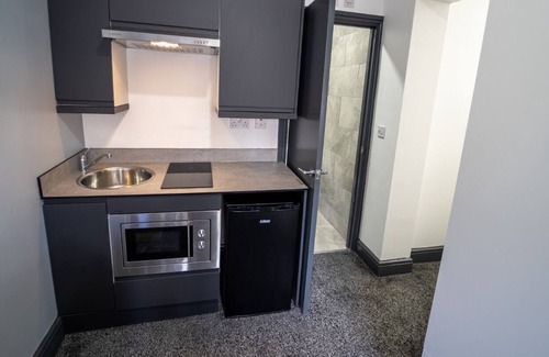 Selly Oak Apartment | Lovely Homely Studio Available