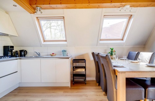 Zwiggelte House | Lovely House I View Garden and Farmland