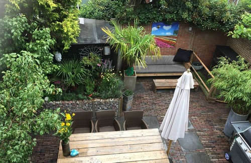 Haarlem House | Lovely house near beach, city and train station.