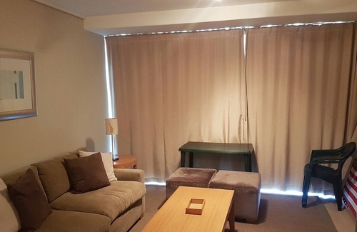 Lagoon Beach Apartment | Lovely Lagoon Beach Holiday Apartment (JB)