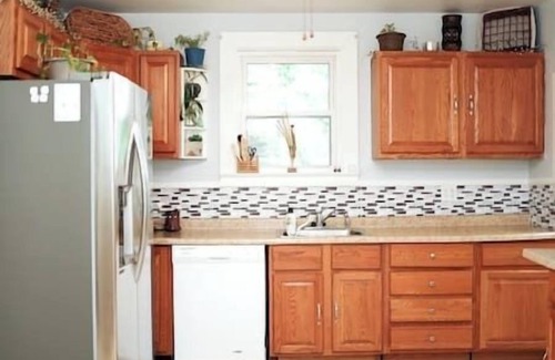 Burlington House | Lovely Leffler Lodge - 2 BR Sleeps 6