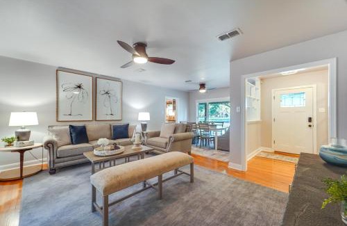 Tech Terrace House | Lovely Lubbock Home with Furnished Deck and Grill