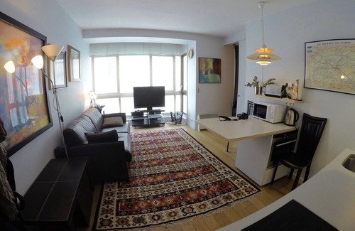 Champs-Elysees Apartment | Lovely Modern Apartment - Walk to Champs Elysées - Best Area!