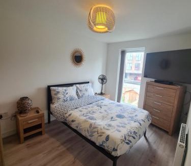 Manchester Apartment | lovely new home in manchester close to MANCHESTER CITY FC