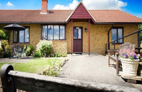 Beaminster House | Lovely peaceful rural retreat in Dorset