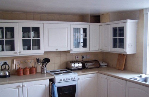 Hollinsclough Cottage | Lovely period Holiday cottage in Peak District with free wi-fi broadband