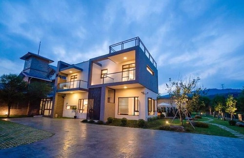 Yuanshan House | Lovely Pond Hostel