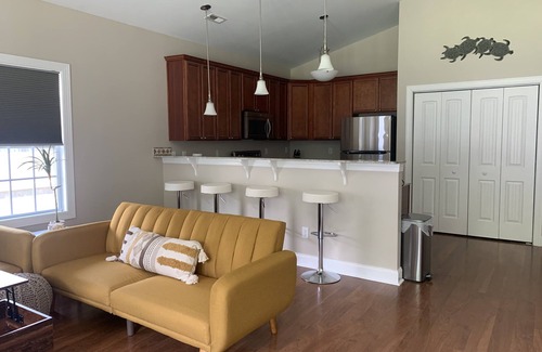 Hampstead House | Lovely property, Close to golf, beaches and attractions