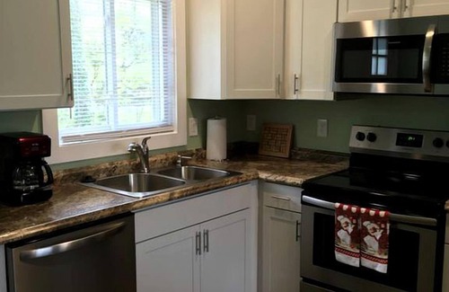 Waynesville House | Lovely Smoky Mountains Retreat in Waynesville