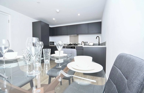 Liverpool City Centre Apartment | Lovely Spacious 2 Bedroom Apartment in Liverpool