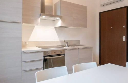 Casoretto Apartment | Lovely studio in via purple