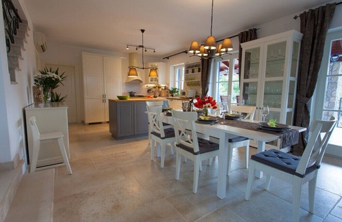 Sveti Ivan Dobrinjski Villa | Lovely Villa Mia, on the Island of Krk