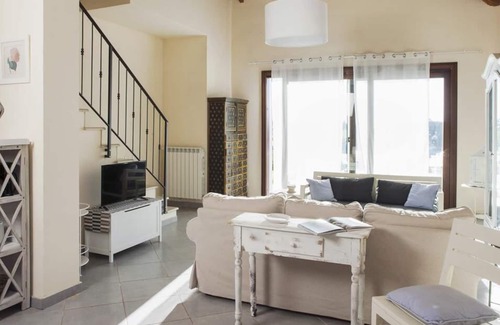 Marina Velca House | Lovely villa with private pool close to a golf course and beaches .