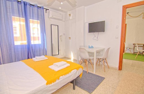 Centro House | Low cost rooms Malaga river