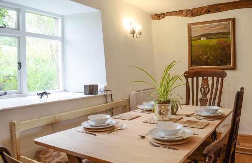 Tirabad House | Lower Goytre Farmhouse