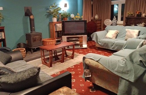 Birmingham Bed & Breakfast | Lowri Cottage BnB