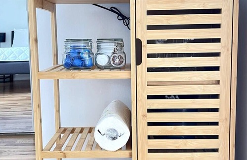 Little River Apartment | LR2 Bay Tree great studio + pool in Little River