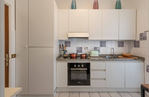 Lucca Historical Center Apartment | Lucca house - terrace and parking