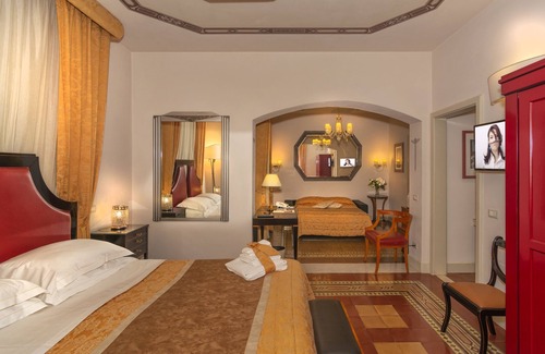 Lucca Historical Center Bed & Breakfast | Lucca in Azzurro Maison de Charme