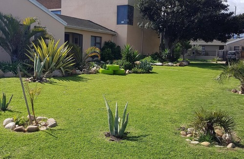 Die Bos House | Lucia`s-Self Catering Strand Western Cape